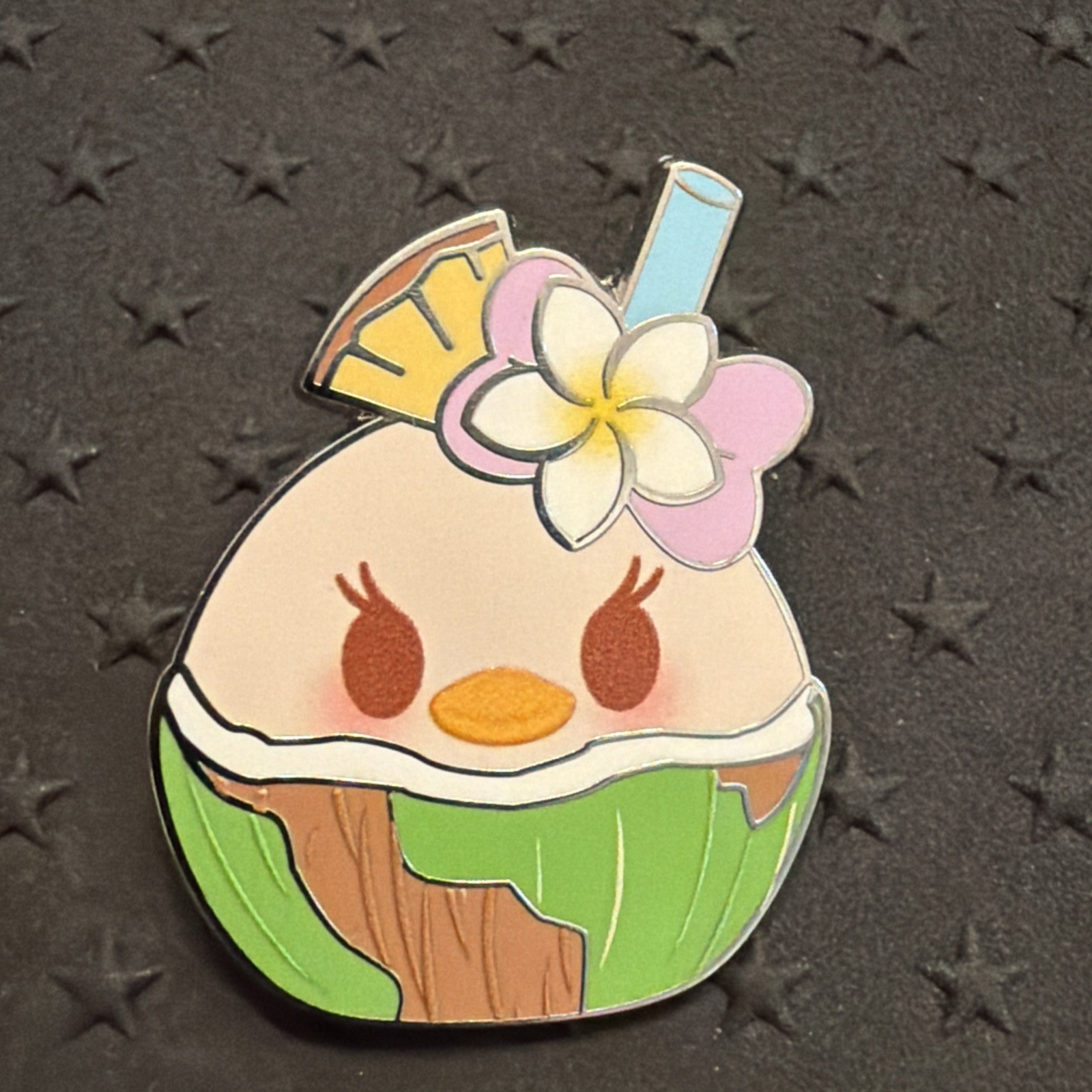 Daisy - Coconut Water - Munchlings 2 Mystery - Disney Pin 154855