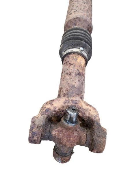 Front Drive Shaft 133" Wb From 8501 GVW 7.3L Fits 80-97 FORD F250 PICKUP 597798 - Image 3 of 4