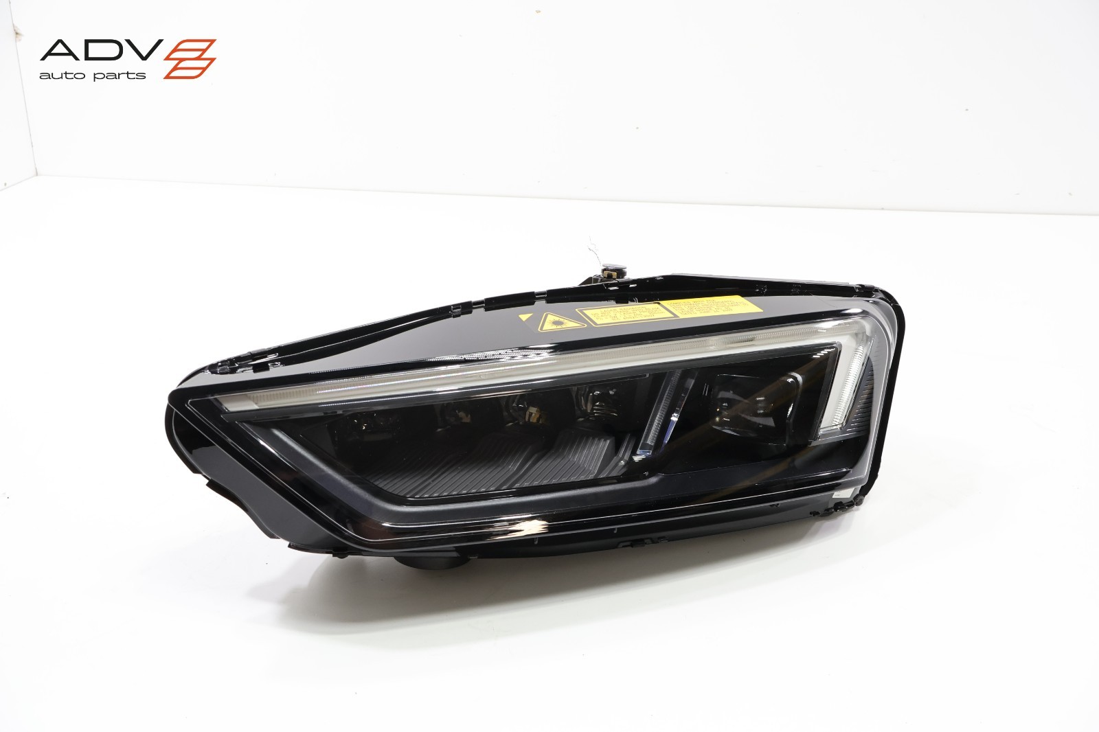 Audi R8 2017-2023 FRONT+LEFT Headlight P/N 14781