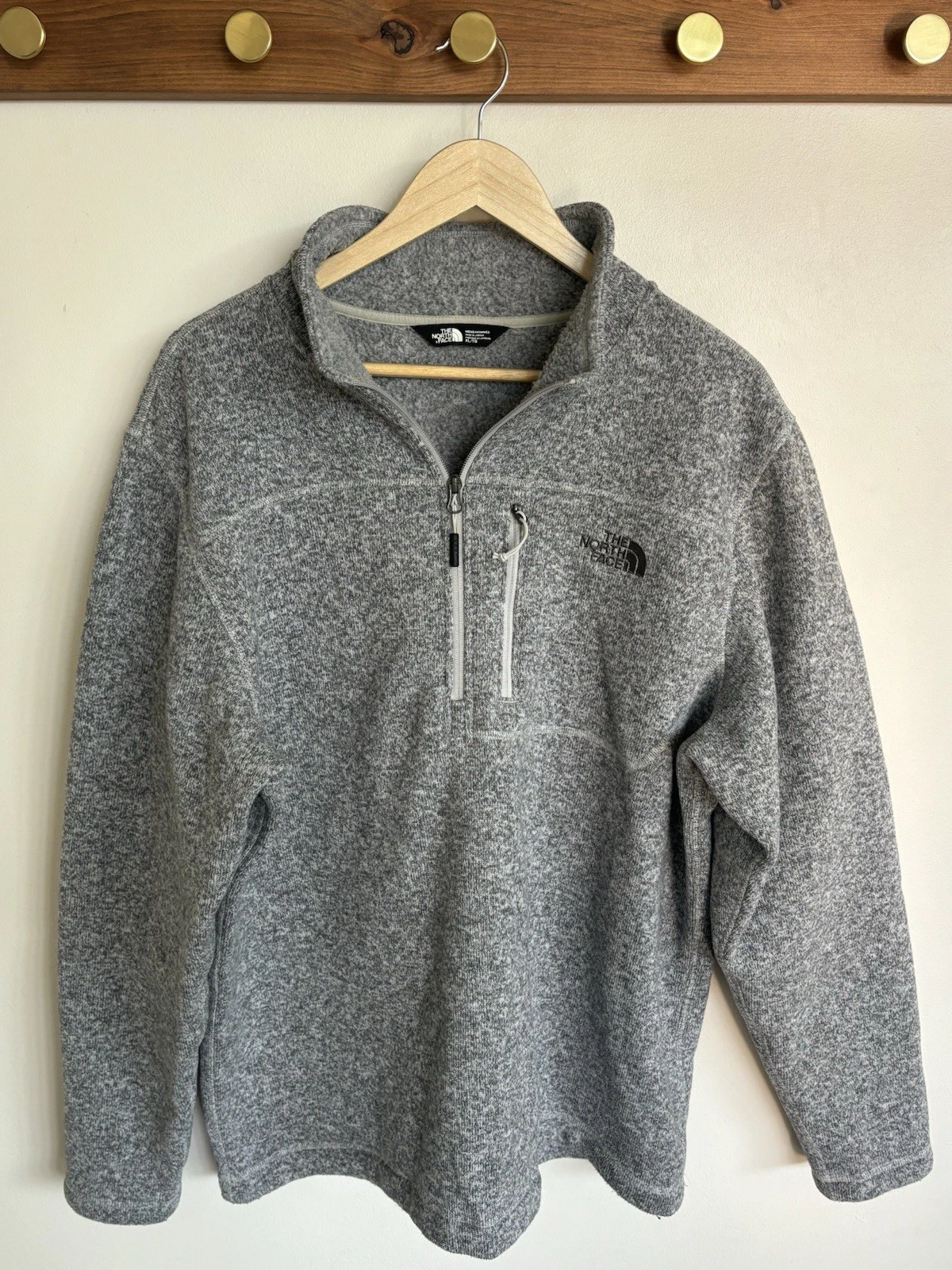 Gray The North Face quarter zip fleece