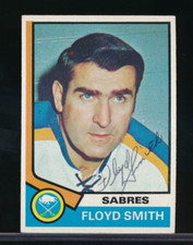 1974-75 Topps #176 Floyd Smith signed auto autograph EXMT cond clean sig swsw6