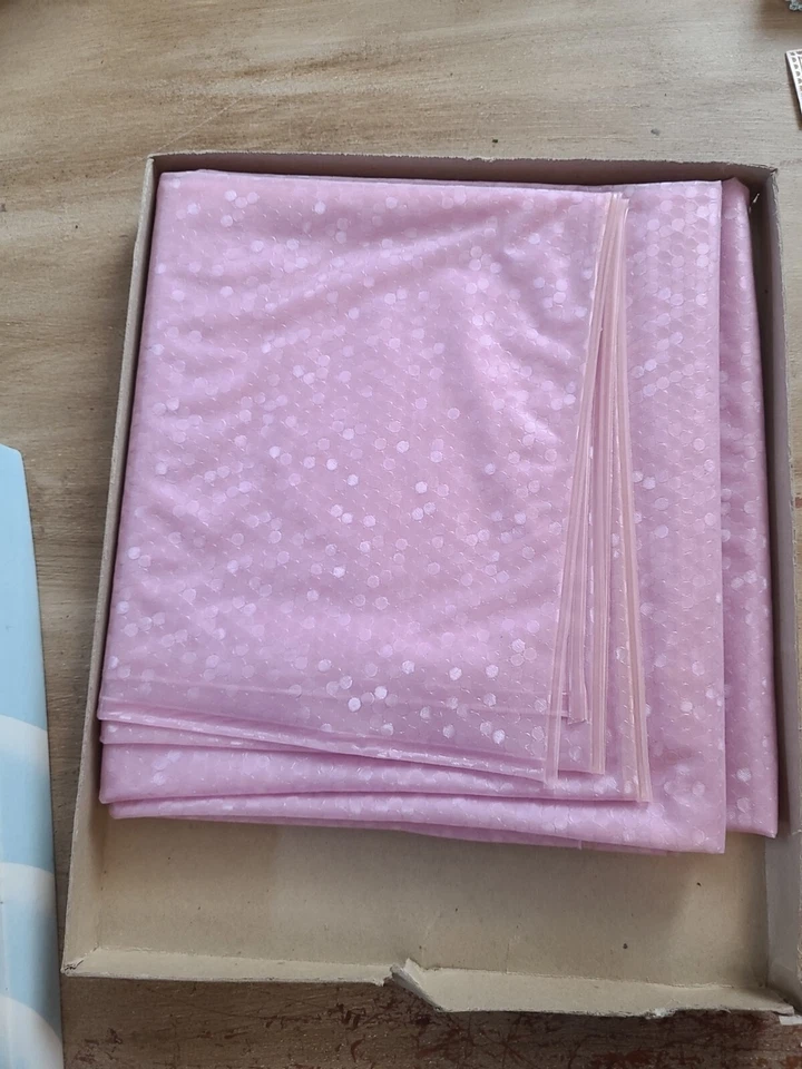 Vintage-Lilac- HTF-MCM- MAYFLOWER SHOWER CURTAIN- - Image 2 of 3