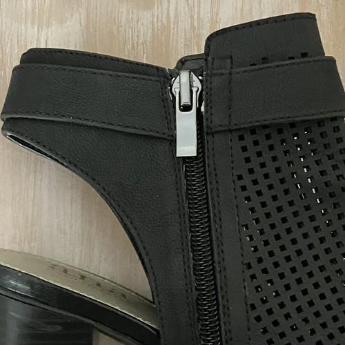 ANA New Approach Trout Black Peep Toe Shoes Block Heel Ankle Strap Size 8.5M - Picture 4 of 14