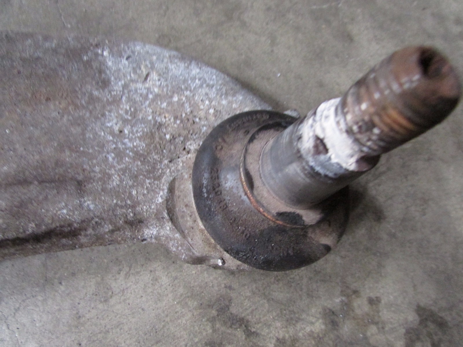 Maserati Quattroporte, RH, Right  Rear Lower Control Arm, P/N 217738, Used