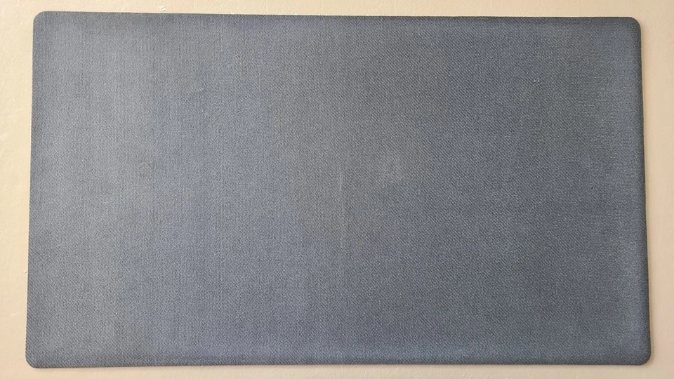 Официальный Yu-Gi-Oh! Игровой коврик Upper Deck Entertainment Infernal Fire vs Water - Изображение 2 из 2