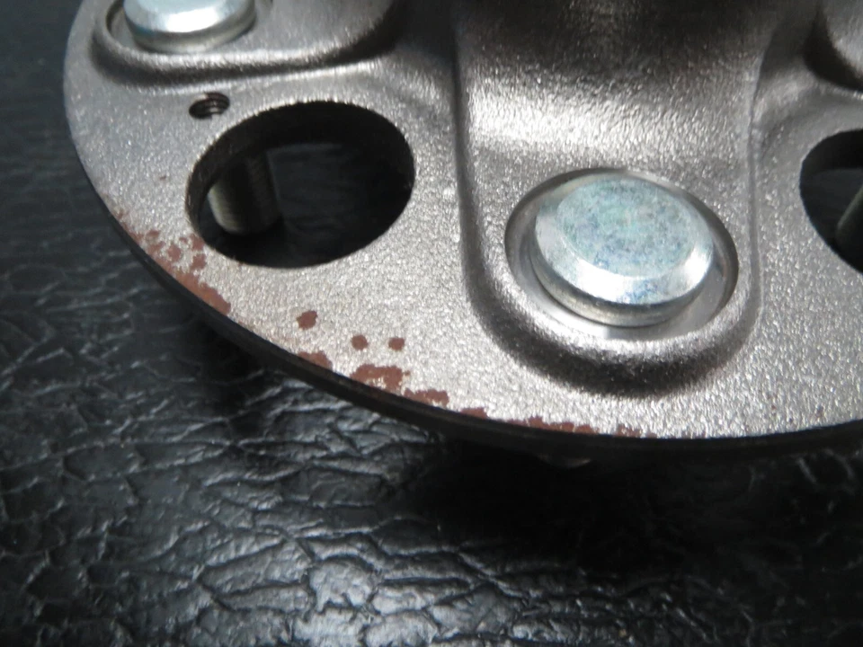 Conjunto de buje y cojinete de rueda trasera para Acura TL 1999-2003 hecho en EE. UU. por NTN Foto 4 de 4