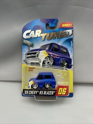 2024 MGA Entertainment CAR TUNED ''Walgreen's Exclusive   69 Chevy K5 Blazer ser1