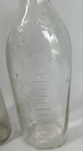 Vintage Glass Baby Nursing Bottles 8 oz Lot Of 2 - Picture 3 of 6