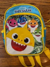 Pinkfong Nickelodeon Baby Shark 10 inch Small Toddler Backpack Pre Owned