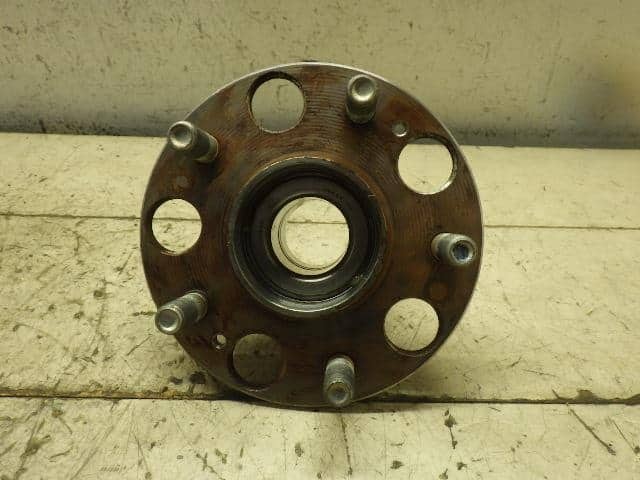 HONDA Step Wagon 2015 DBA-RP1 Rear Wheel Hub 42200TAAN51 [Used ...