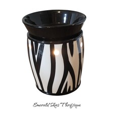 Scentsy ZEBRA Striped full size Warmer New with box.