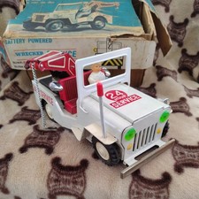 Tin intage tow truck with box Ichiko Showa retro intage, about 20 cm,