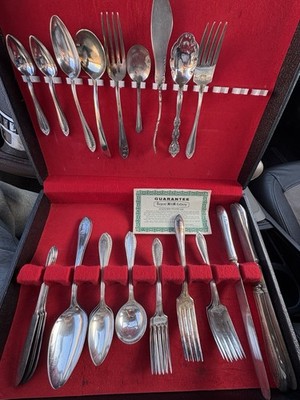 Regent Cutlery 19-Pc Stainless Steel Flatware Set w/ Case, Floral, Japan RNT8