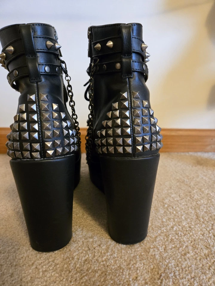 Demonia Poison-101 Gothic Wedge Platform Ankle Boots Black / Silver Women's 8 - Image 2 of 4