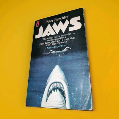 Jaws Peter Benchley Pan Books Vintage 1975 Paperback Book 14th Printing