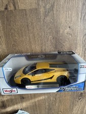 1:18 Lamborghini Gallardo Superleggera by Maisto in Yellow