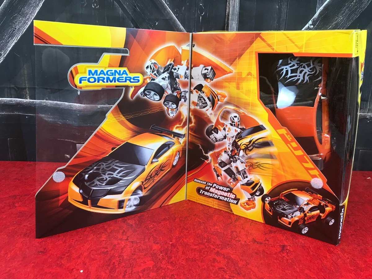 NIB Mega Magnetic Magnetix Magna Formers TRIBETAT Robot Car