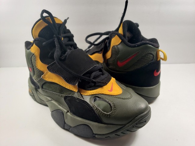 Nike Air Max Speed Turf GS Youth Size 