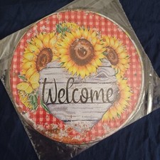 8" Round Metal Sign Rustic Indoor Outdoor Flowers Love Happy Wall Art Welcome 1