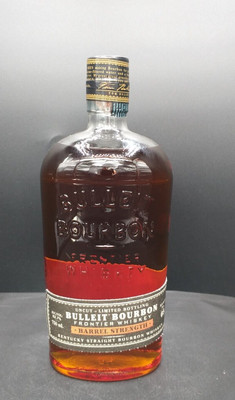 Bulleit Bourbon Frontier Whisky Barrel Strength 62,7% USA Uncut Limited Bottling