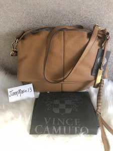 vince camuto cory crossbody