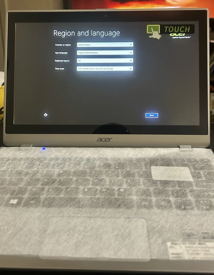 Acer Aspire V5-122P-0826 11,6” táctil AMD A4 4 GB 500 GB HDD Win8,1 plateado frío - Imagen 3 de 4