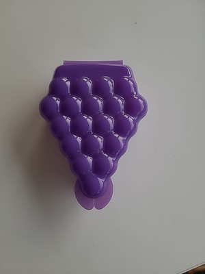 TUPPERWARE Forget Me Not Keeper Grapes Holder Storage Container Fruit Purple