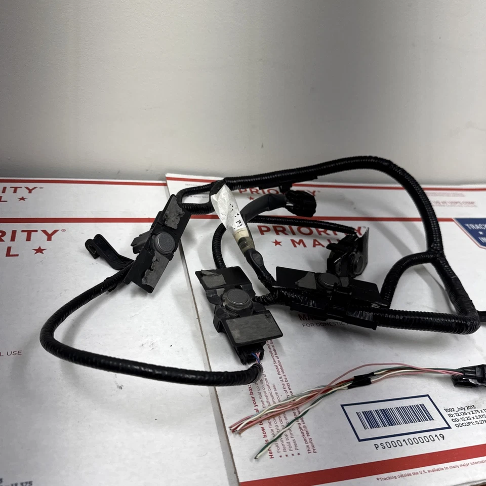 Подходит для 2019–2023 NISSAN MAXIMA жгут проводов заднего бампера с датчиками серый от оригинального производителя - Изображение 3 из 4