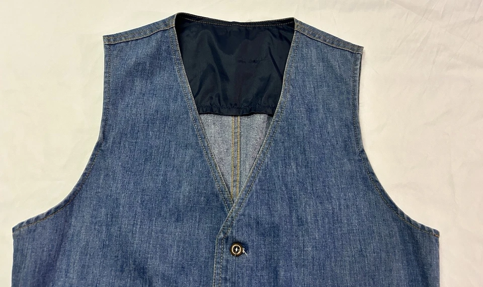 Chaleco vaquero azul vintage Lee 1970 42R 100 % algodón sanforizado chaleco occidental Foto 3 de 4