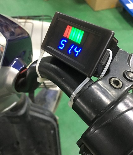 LED Voltmeter Amperemeter  Füllstandsanzeiger 6v - 48 v Batterietester - Bild 3 von 5