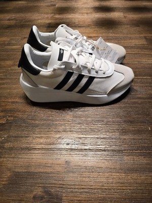 Adidas Country XLG White Black Size 5.5 New Without Box (ID0102)
