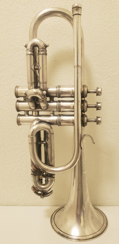 Holton Reso-tone Silver Gold Wash Bell #124xxx Cornet (1938)