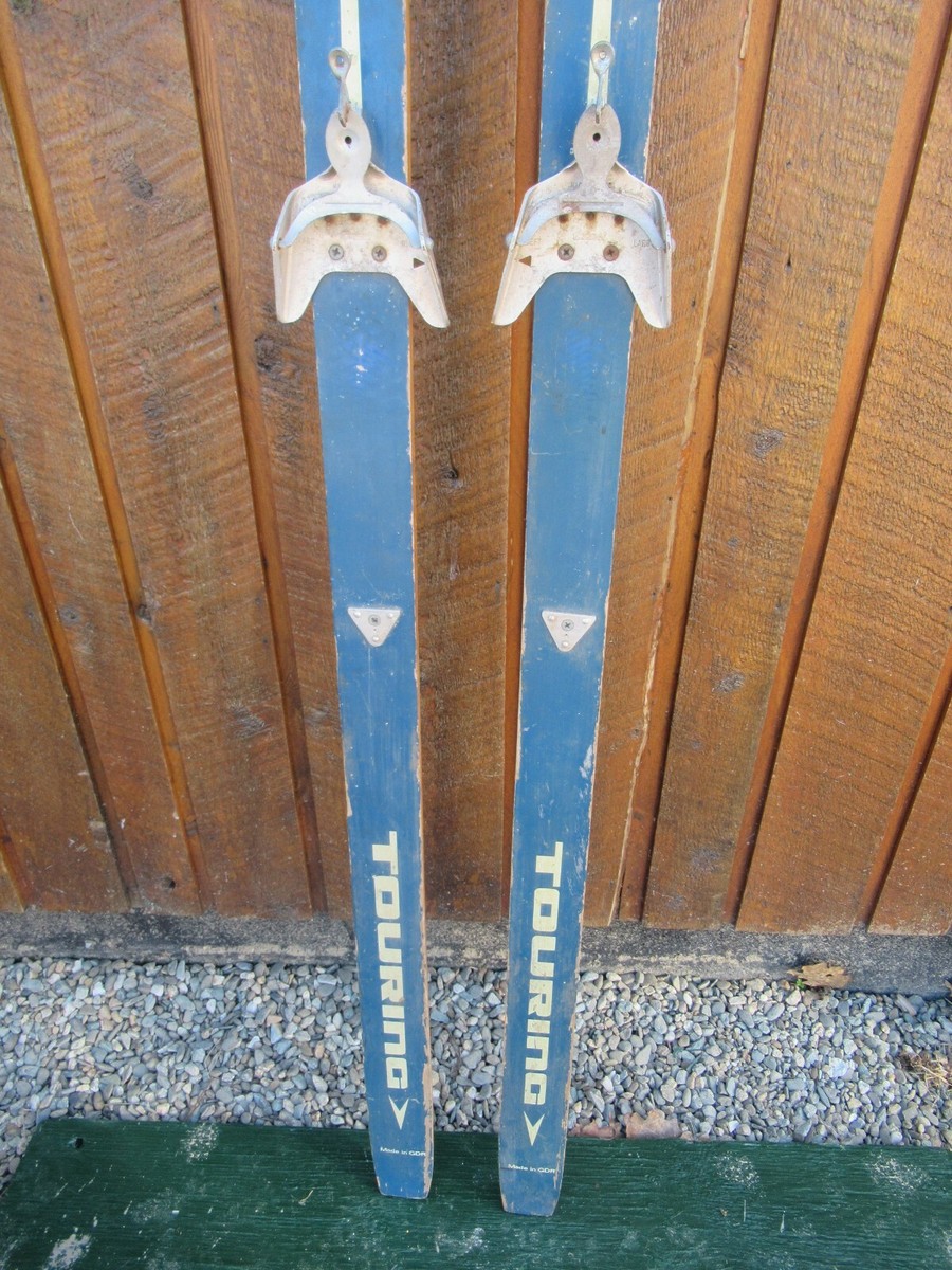 VINTAGE HICKORY Wooden 83