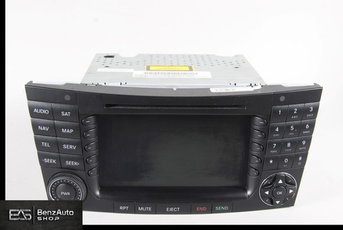 03-08 Mercedes W211 E55 E500 CLS500 Command Head Unit Navigation CD Radio OEM - Picture 2 of 10