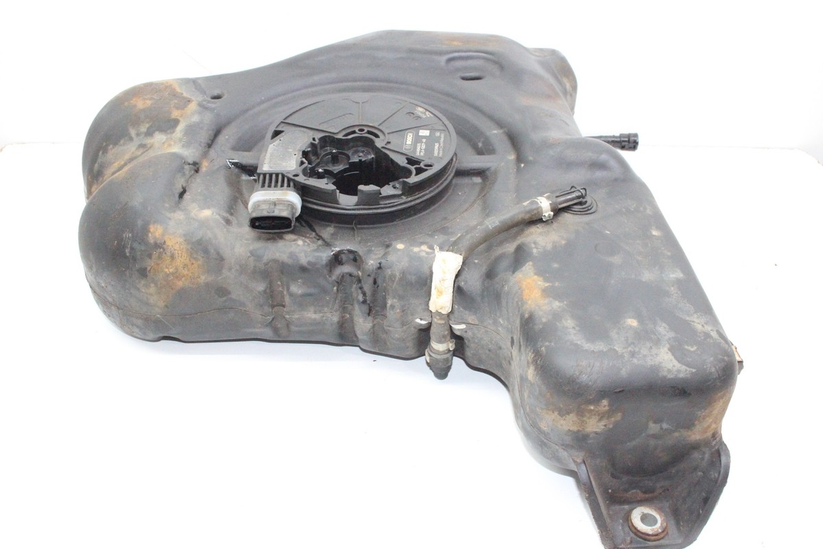 LAND ROVER DISCOVERY SPORT L550 AdBlue Tank GK72-5J228-AC 2.0