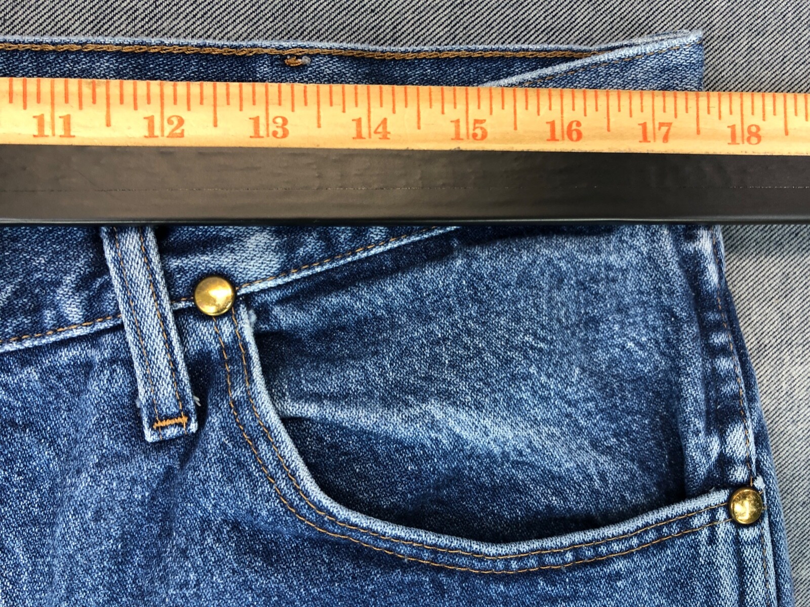 Foto 7 di 11
