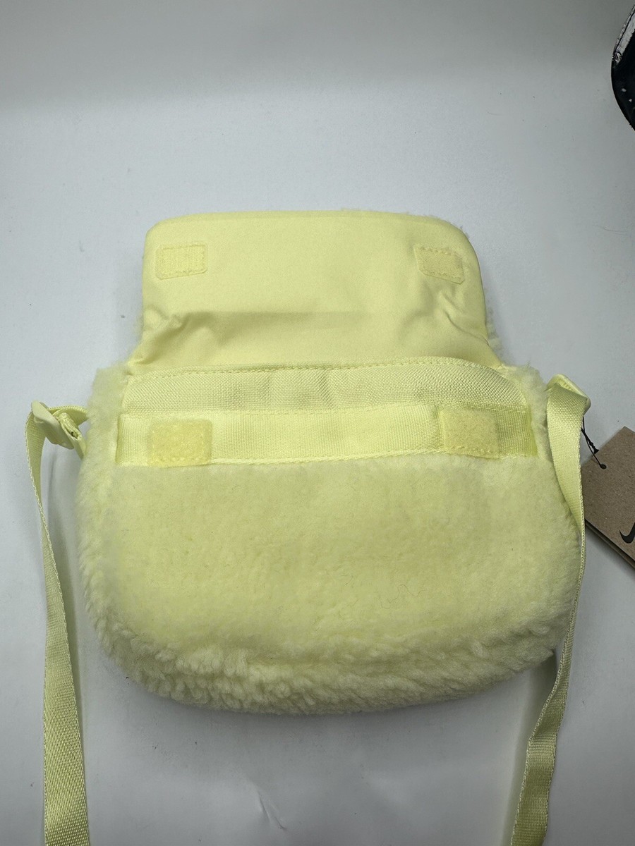 エレメンタルフォーミュラ 95袋 Nike NSW Faux Fur Crossbody Bag Yellow Volt FB3039-331 Small