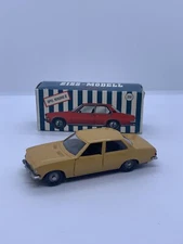 ZISS MODELL OPEL REKORD II MUSTARD MADE IN WESTERN GERMANY 1/43 SCALE.