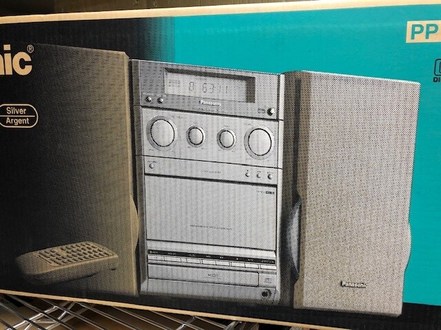 Panasonic SC-PM22 Vintage Shelf CD Cassette Radio Brand New