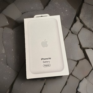 iPhone Magsafe Battery | eBay