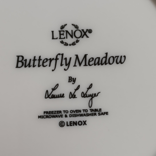 Set Of 5 Lenox "Butterfly Meadow" 6 1/2" Bread & Butter Plates - Picture 7 of 7