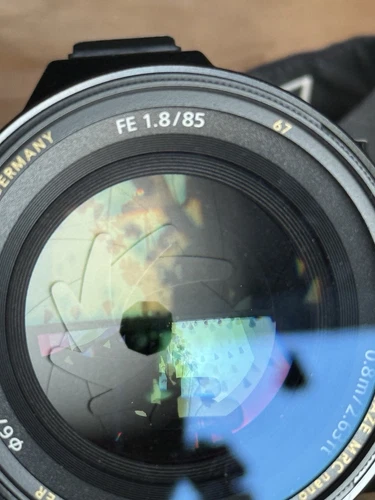 Sony E 85mm f/1.8 camera lens - Bild 9 von 9