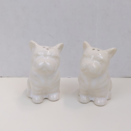 French Bulldog Salt & Pepper Shaker Ceramic Dinner Table Decor Tableware