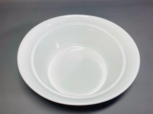 Corning Ware French White 2 Qt -1.9 L Round Handled Casserole Baking Dish NO LID - Picture 9 of 9