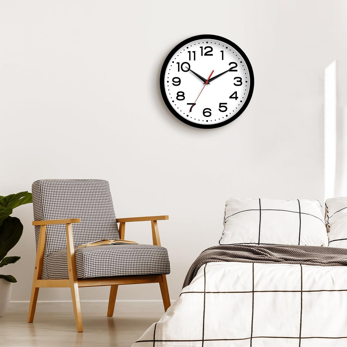 Wall Clock Silent Non-Ticking Modern Clock Battery Operated 8 Inch