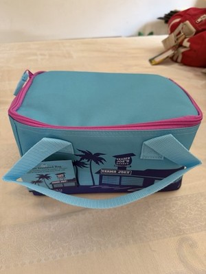 Trader Joes 2026 Solid Teal And Hot Pink Mini Insulated Tote