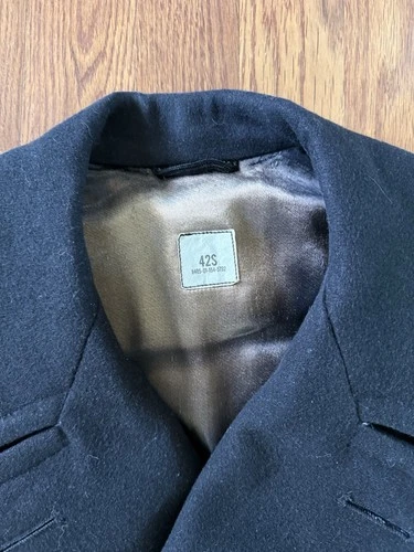 Genuine U.S. Navy Peacoat Size 42S Black Wool image 2