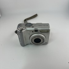 Canon PowerShot A520 4.0MP Camera Silver  PARTS ONLY  Not Turning On 