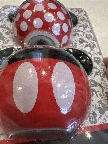 Disney Mickey and Minnie Mouse salt and pepper shakers - Picture 7 of 9