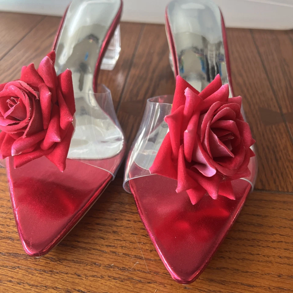 Tacones rosa con una flor rosa en la puntera~Talla 9~ nuevos~ Foto 2 de 4